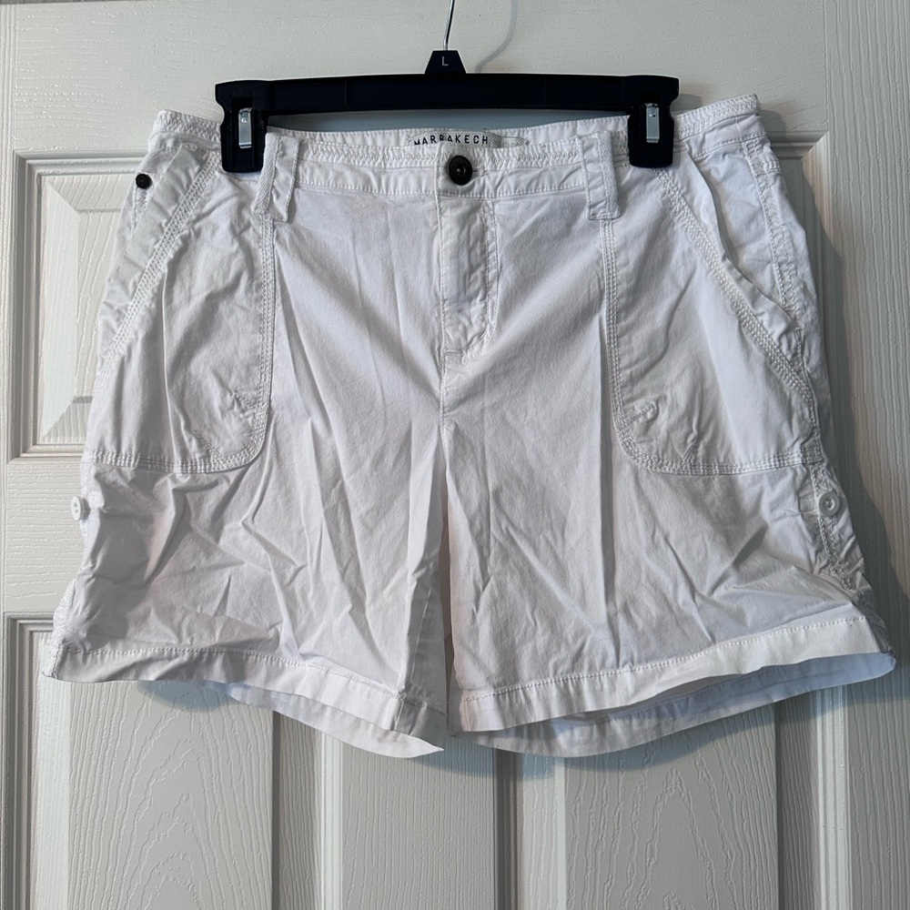 Marrakech White utility short